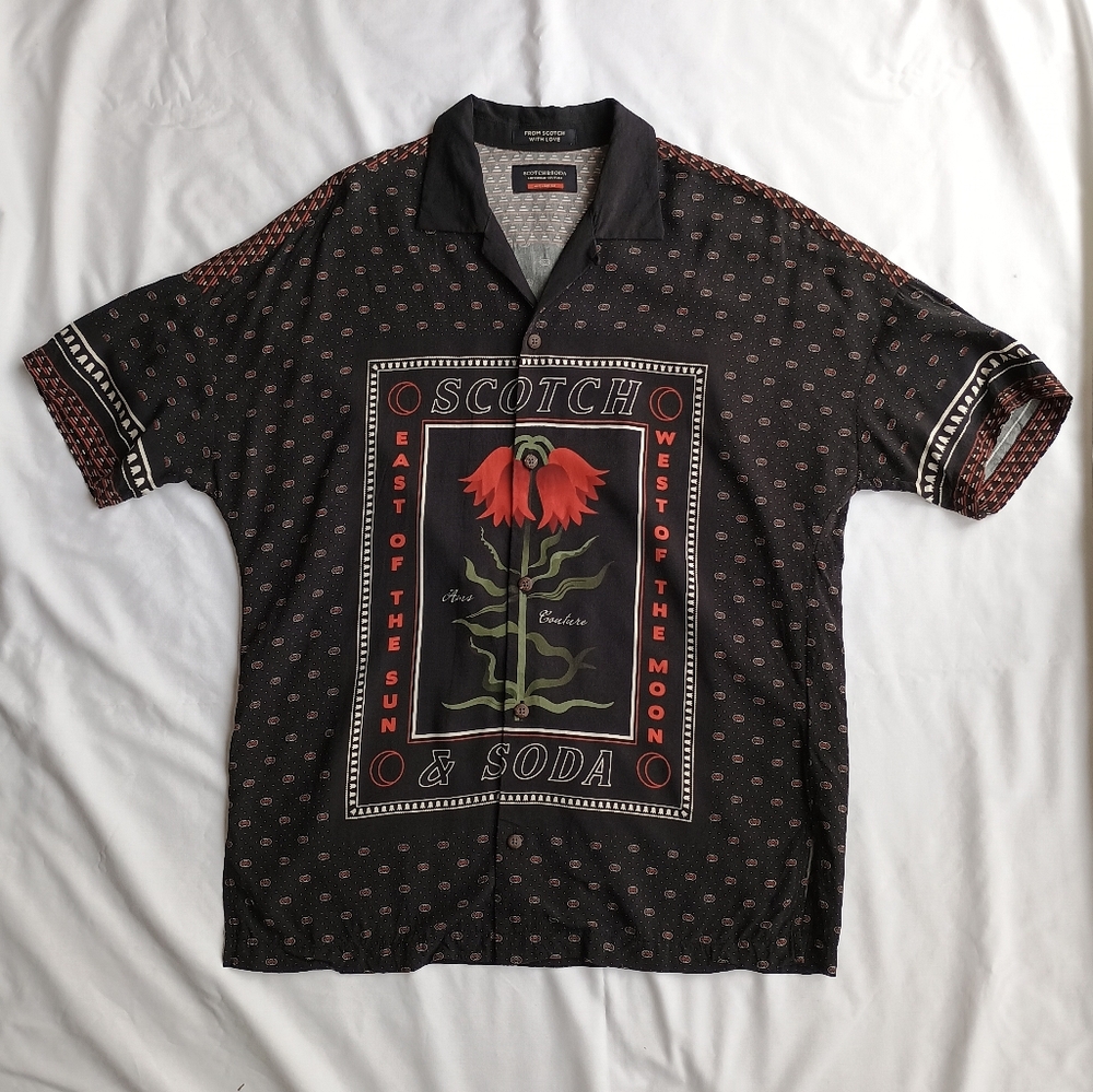 Scotch & Soda Button Up Shirt Mens Sz S Short Sleeve Logo Graphic Black Red